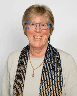 32 Sigma members recognized for their research